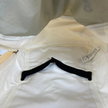 [One Size, Beige] Arc'teryx Astri 19, Discontinued Model, Hard to Find, Nylon Bag, Storage Backpack, Daypack, Capacity [~29L] z00056263 Daypack, Capacity [~29L], Backpack