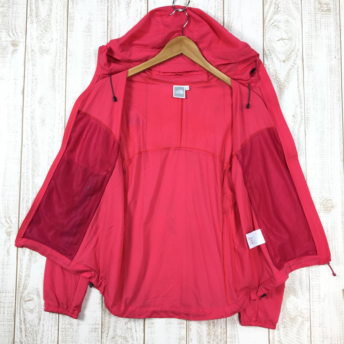 【Women's S ピンク系】 The North Face ( ザ・ノースフェイス ) スワローテイル フーディ Swallowtail Hoodie ウィンドシェル ジャケット NPW21209 Asian Women's  ウィンドシェル アウター ジャケット