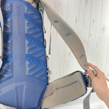 【OneSize グレー系】 Granite Gear ( グラナイトギア ) クラウン2 Crown 2 38L ナイロン バッグ ストレージ バックパック 容量【30L～54L】 z00057399  容量【30L～54L】 バックパック バッグ ストレージ