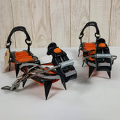 【OneSize オレンジ系】 Petzl ( ペツル ) バサック レバーロック 12本爪アイゼン セミワンタッチ クランポン アイゼン ウィンターギア - 【公式】2ndGEAR（セカンドギア）Webショップ【登山用品・アウトドア用品専門 買取販売店】