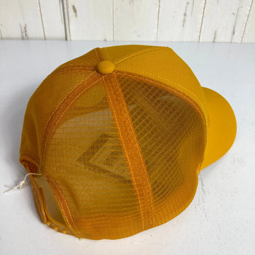 【OneSize オレンジ系】 Arcteryx ( アークテリクス ) ロゴ トラッカー ハット Logo Trucker Hat Quantum 生産終了モデル 入手困難 ポリエステル ウェア ウェア小物 ヘッドウェア キャップ z00053907 Quantu - 0
