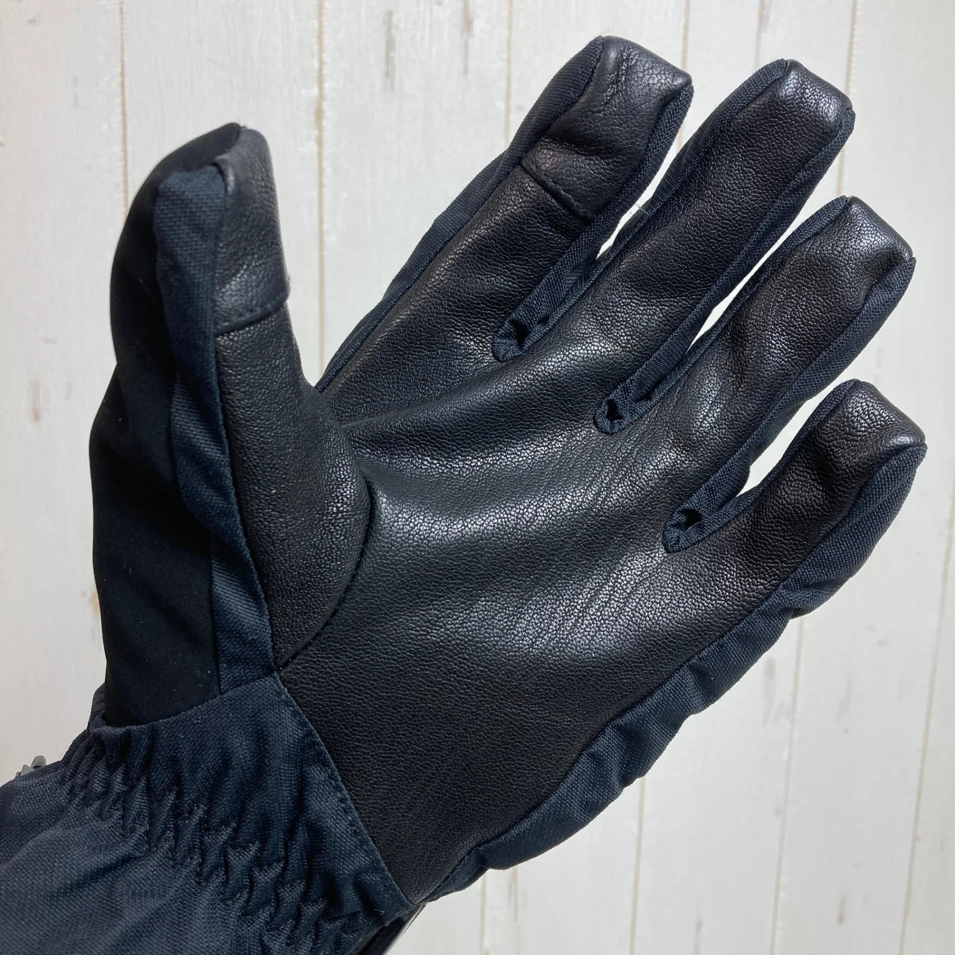 【Men's M ブラック系】 Columbia ( コロンビア ) ワーリバード II グローブ 化繊ダウン CM6409 Asian Men's Omni-Heat ( オムニヒート) Omni-Tech ( オムニテック ) グローブ 手袋 ウェア小物 ウェ - 【公式】2ndGEAR（セカンドギア）Webショップ【登山用品・アウトドア用品専門 買取販売店】