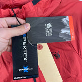 【Women's M レッド系】 Mountain Hardwear ( マウンテンハードウェア ) コア エアシェル フーディ Kor AirShell Hoody OL4037 644 z00056045 644 ウィンドシェル アウター ジャケット トップス ウ