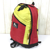 【OneSize レッド系】 Gregory ( グレゴリー ) クラシック デイパック Classic Daypack 26L レッド×イエロー シルバータグ 旧タグ アメリカ製 バックパック 入手困難 Red / Yellow デイパック 容量【～29L】 バ - 【公式】2ndGEAR（セカンドギア）Webショップ【登山用品・アウトドア用品専門 買取販売店】