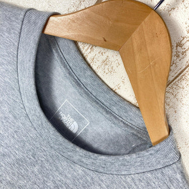【Men's M グレー系】 The North Face ( ザ・ノースフェイス ) ショートスリーブ ヌプシ ティー S/S Nuptse Tee ポリエステル NT32448 Asian Men's コットン ショートスリーブTシャツ クルーネック インナ - 【公式】2ndGEAR（セカンドギア）Webショップ【登山用品・アウトドア用品専門 買取販売店】