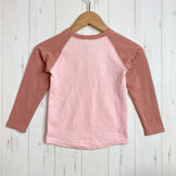 【Baby's 4T ピンク系】 2020 Patagonia ( パタゴニア ) キャプリーン ミッドウェイト ヘンリー Capilene Midweight Henley FRRS ポリエステル ウェア トップス インナー シャツ ロングスリーブTシャツ クルーネ