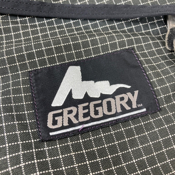 【OneSize ブラック系】 1997 Gregory ( グレゴリー ) クラシック デイパック 26L Classic Daypack 26L Spectra Nylon 銀タグ 旧タグ 入手困難 ナイロン バッグ ストレージ バックパック 容量【30L～54