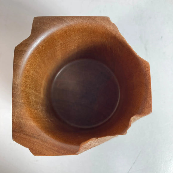 【OneSize ブラウン系】 Akihiro Woodworks ( アキヒロウッドワークス ) 海千山千會 薩摩 コップ 虚（うろ） 入手困難 クックウェア カップ マグ タンブラー z00055589  カップ マグ タンブラー クックウェア