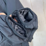 【Men's M ブラック系】 Mountain Hardwear ( マウンテンハードウェア ) コア ストラータ フーディ Kor Strata Hoody ナイロン ウェア トップス アウター ジャケット 化繊インサレーション プリマロフト・ゴールド・インサレ