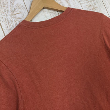 【Men's XS レッド系】 Patagonia ( パタゴニア ) ピックアップ ラインズ オーガニックコットン ポリ Tシャツ 39101 International Men's コットン ショートスリーブTシャツ クルーネック インナー シャツ トップス - 【公式】2ndGEAR（セカンドギア）Webショップ【登山用品・アウトドア用品専門 買取販売店】
