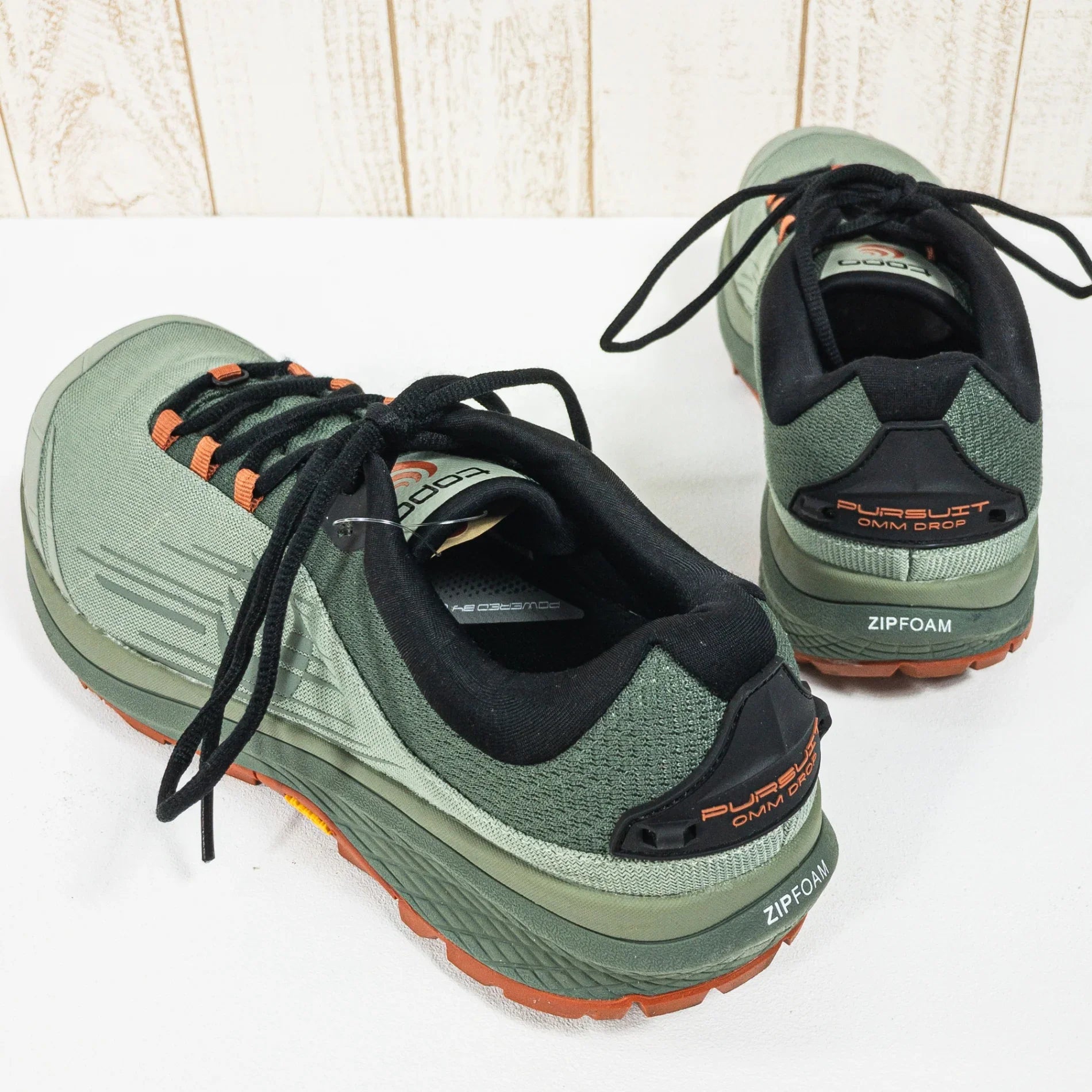 【Men's 28.0cm グリーン系】 Topo Athletic ( トポ アスレチック ) パシュート PURSUIT Olive / Clay フットウェア トレイルランニングシューズ z00051113 Olive / Clay トレイルランニングシューズ フットウ - 【公式】2ndGEAR（セカンドギア）Webショップ【登山用品・アウトドア用品専門 買取販売店】
