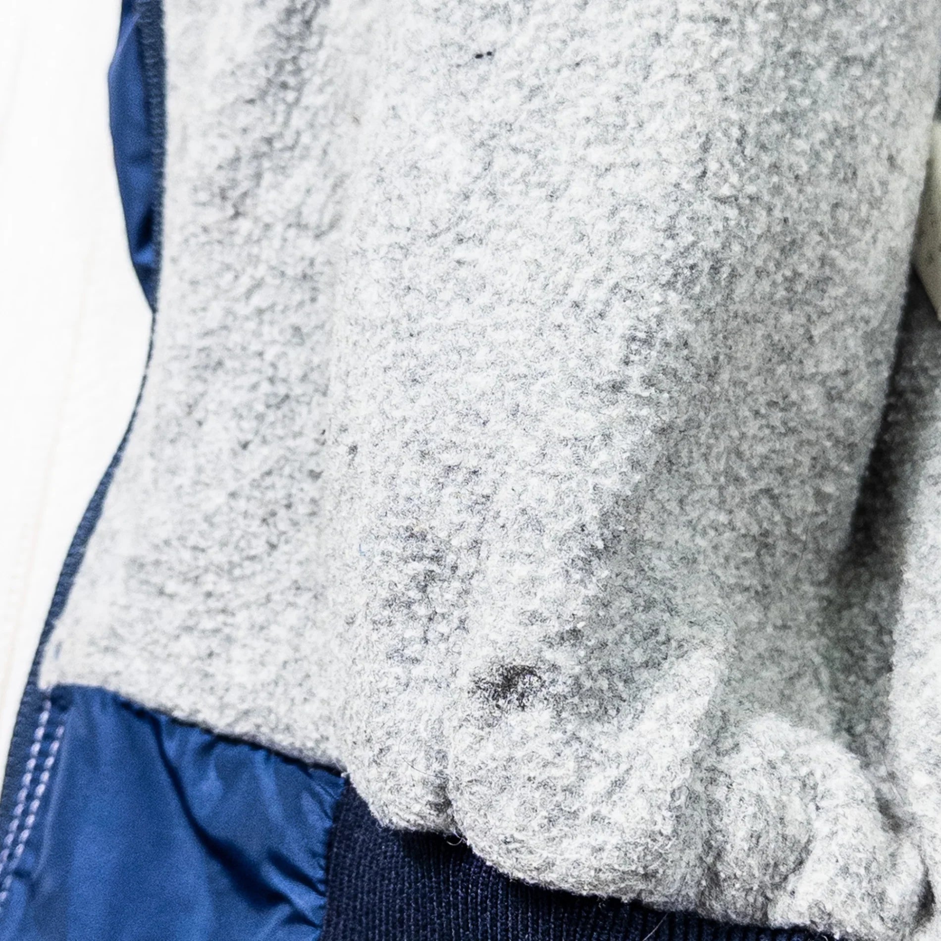 【Men's M ネイビー系】 1980s Patagonia ( パタゴニア ) シェルド ポリプロリレン ジャケット Shelled Polypropylene Jacket 生産終了モデル 入手困難 ビンテージ デカタグ モンベル製造 ナイロン ウェア トップ - 【公式】2ndGEAR（セカンドギア）Webショップ【登山用品・アウトドア用品専門 買取販売店】