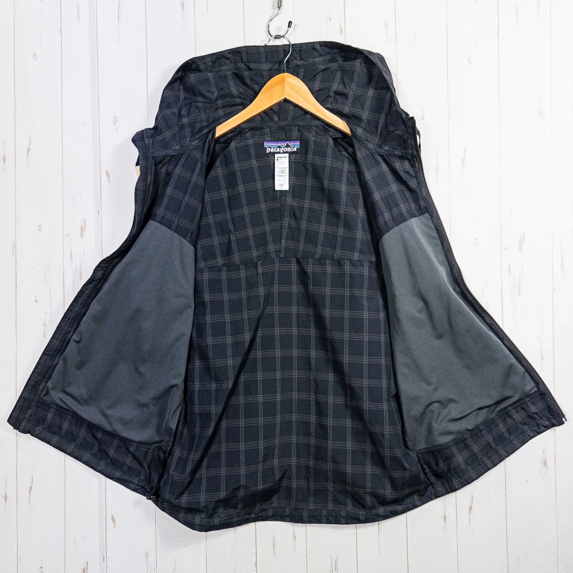 【Men's M ブラック系】 2013 Patagonia ( パタゴニア ) ファースト サン ジャケット First Sun Jacket Kerf Black / KEB ポリエステル ウェア トップス アウター ジャケット ウィンドシェル z0005242 - 【公式】2ndGEAR（セカンドギア）Webショップ【登山用品・アウトドア用品専門 買取販売店】