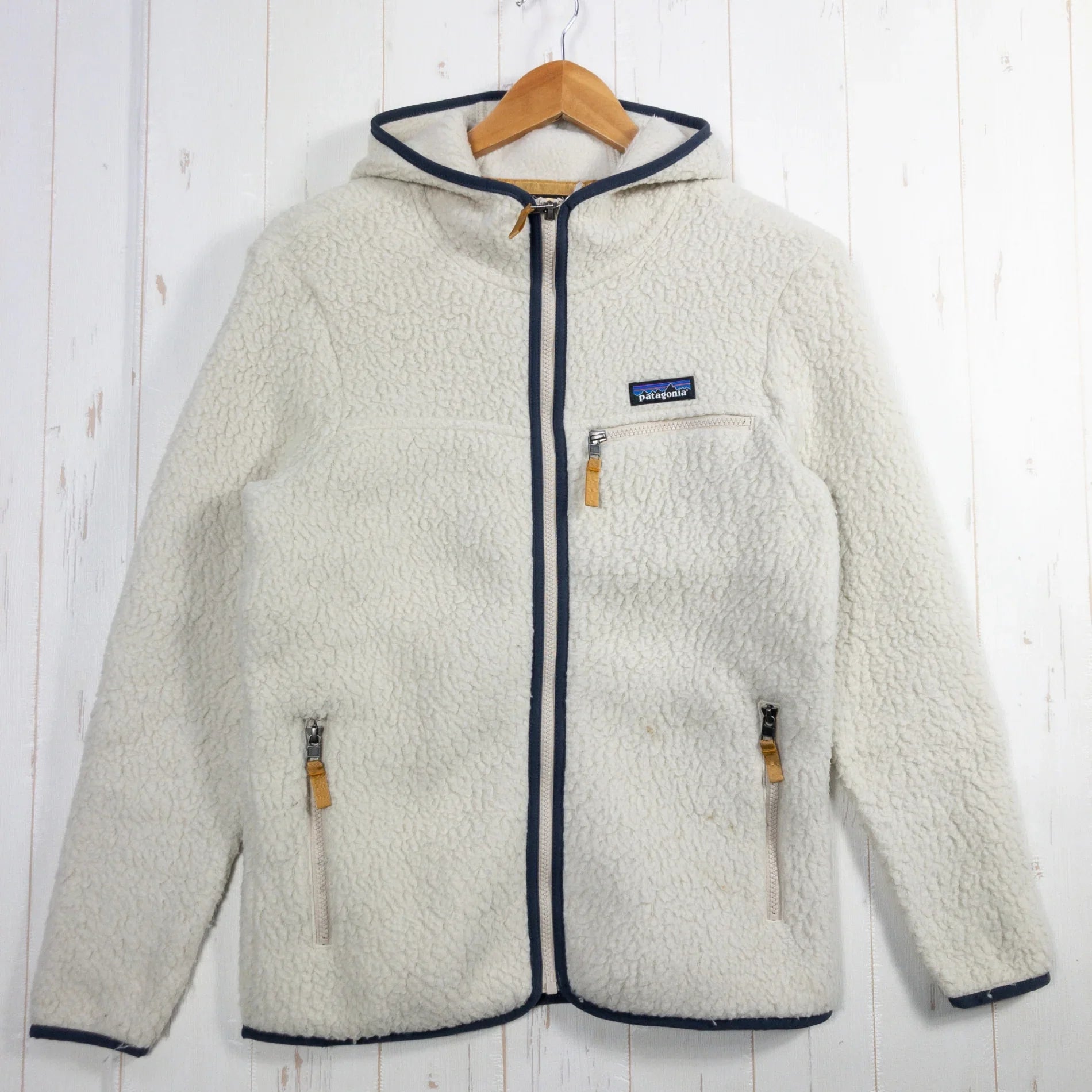 【Women's XS アイボリー系】 2019 Patagonia ( パタゴニア ) レトロ パイル フーディ PLCN ポリエステル ウェア トップス アウター ジャケット フリース z00050616 PLCN フリース アウター ジャケット トップス ウェア - 【公式】2ndGEAR（セカンドギア）Webショップ【登山用品・アウトドア用品専門 買取販売店】
