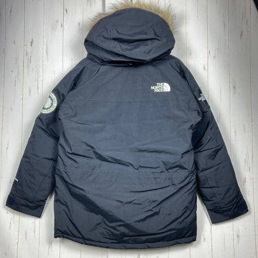 The North Face Antarctica Parka, Men's Size L, Black. Down-insulated outerwear jacket (z00053937).