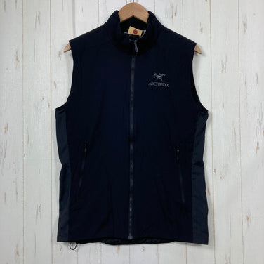 【Men's M ブラック系】 Arcteryx ( アークテリクス ) アトム SL ベスト Atom SL Vest Men's Coreloft Compact 40 / Tyono 20 / ストレッチサイドパネル 化繊ダウン ウェア トップス ベスト 化繊