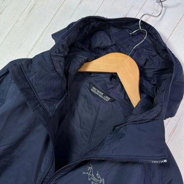 Men's XS Navy Arcteryx Atom Hoody Synthetic Down Jacket/Outerwear Top with Synthetic Insulation (z00055409)