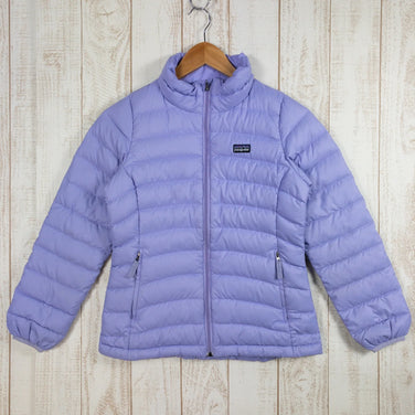 【Girl's M（10） パープル系】 Patagonia ( パタゴニア ) ガールズ ダウン セーター Girl's Down Sweater ダウン 68230 International Girl's ダウンインサレーション アウター ジャケット トップス ウェア - 【公式】2ndGEAR（セカンドギア）Webショップ【登山用品・アウトドア用品専門 買取販売店】