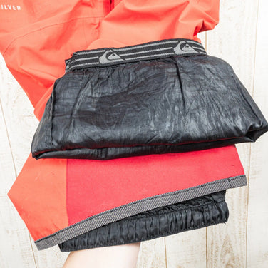 【Men's M レッド系】 Quiksilver ( クイックシルバー ) フォーエバー 2L ゴアテックス パンツ Forever 2L GORE-TEX Pants ハイライン ウェア ボトムス ロングパンツ ハードシェル GORE-TEX ( ゴアテックス - 【公式】2ndGEAR（セカンドギア）Webショップ【登山用品・アウトドア用品専門 買取販売店】