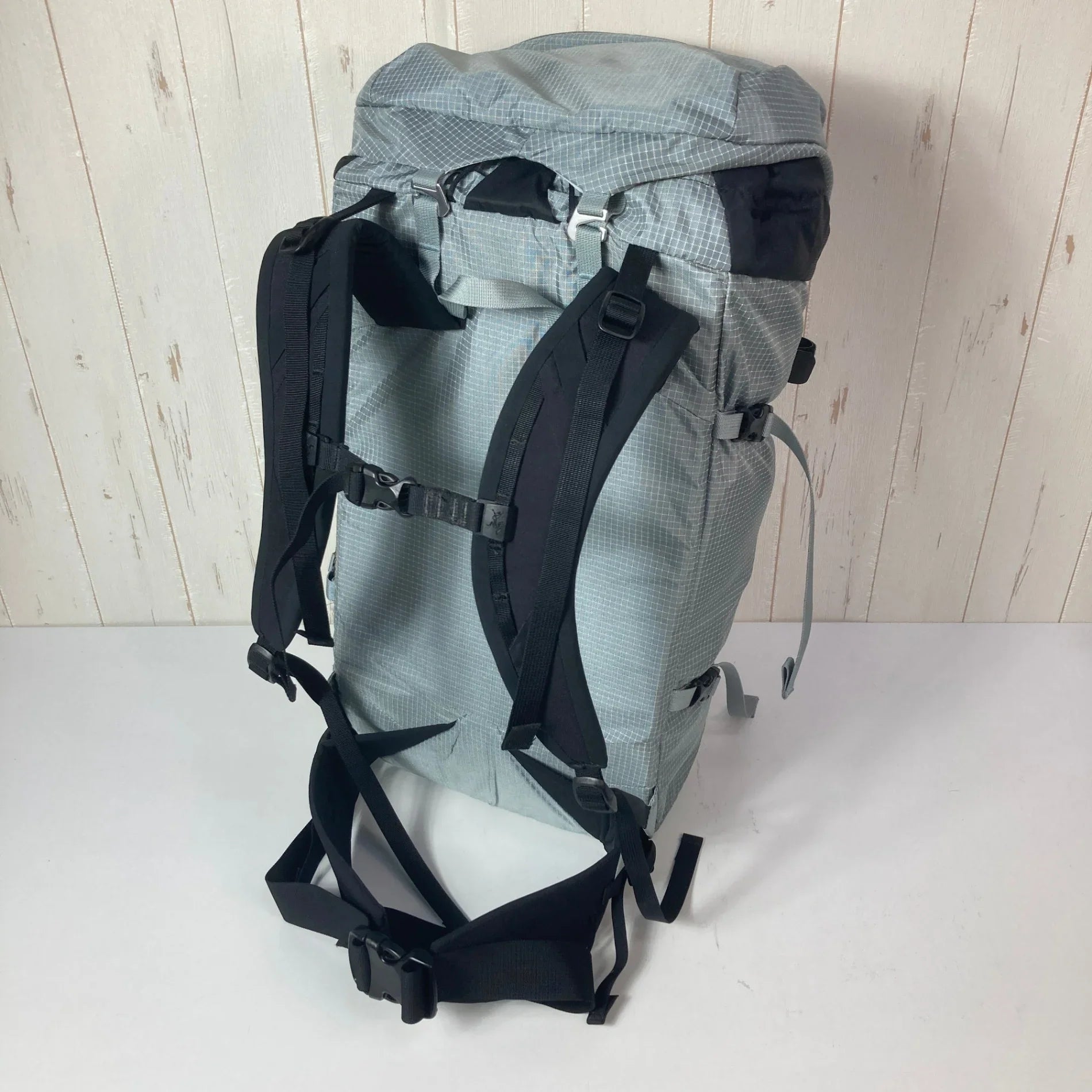 OneSize グレー系】 Arcteryx ( アークテリクス ) アルファ AR 35