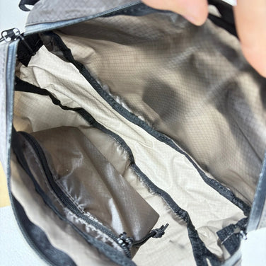 【OneSize ブラウン系】 Rawlow Mountain Works ( ロウロウマウンテンワークス ) ナッツ パック Nuts Pack ダークオリーブ ナイロン バッグ ストレージ ショルダーバッグ z00054917 ダークオリーブ ショルダーバッグ