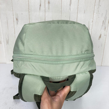 【Unisex OneSize グリーン系】 Quechua ( ケシュア ) ハイキング バックパック 20 バッグ ストレージ バックパック デイパック 容量【～29L】 z00058022  デイパック 容量【～29L】 バックパック バッグ ストレージ