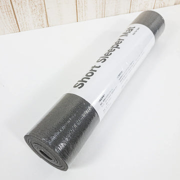 【OneSize グレー系】 Sayama Works ( サヤマワークス ) ショート スリーパー マット Short Sleeper Mat ノベルティ ポリエチレン スリーピングシステム マット スリーピングパッド フォームマット z00050722 フォ - 【公式】2ndGEAR（セカンドギア）Webショップ【登山用品・アウトドア用品専門 買取販売店】