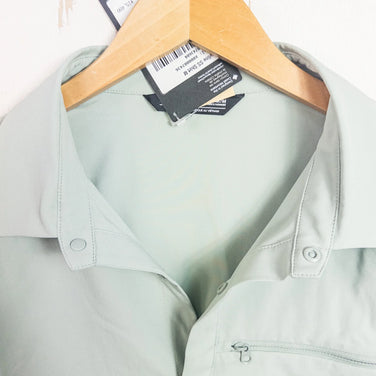 【Men's M グリーン系】 Arcteryx ( アークテリクス ) スカイライン ショートスリーブ シャツ Skyline SS Shirt Stone Green ポリエステル ウェア トップス インナー シャツ ショートスリーブシャツ 化繊 z000525 - 【公式】2ndGEAR（セカンドギア）Webショップ【登山用品・アウトドア用品専門 買取販売店】