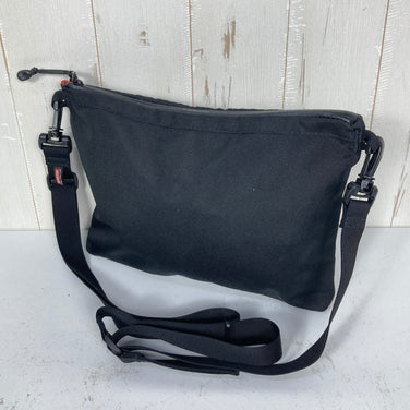 【OneSize ブラック系】 Mountain Hardwear ( マウンテンハードウェア ) キープアース オーサム サコッシュ ポリエステル バッグ ストレージ サコッシュポーチ z00059512  サコッシュポーチ バッグ ストレージ
