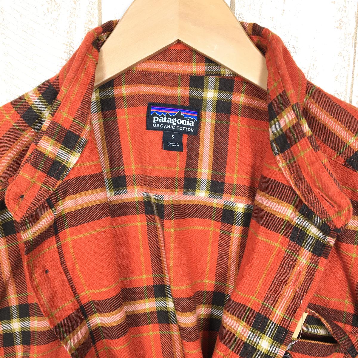 【Men's S オレンジ系】 Patagonia ( パタゴニア ) ロングスリーブ ライトウェイト フィヨルド フランネル シャツ Long Sleeve Lightweight Fjord Flannel Shirt 54020 International M