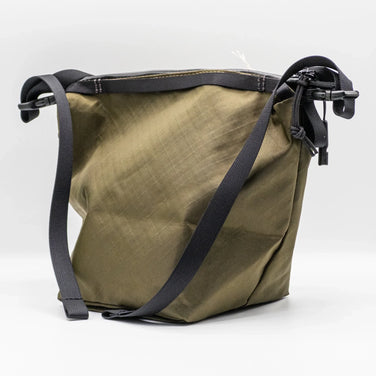 【OneSize グリーン系】 Okara ( オカラ ) トムテ エコパック Tomte ECOPAK オリーブ ナイロン バッグ ストレージ サコッシュポーチ ECO PAK EPX200 ( エコパック EPX200 ) z00052123 オリーブ サコッシ - 【公式】2ndGEAR（セカンドギア）Webショップ【登山用品・アウトドア用品専門 買取販売店】