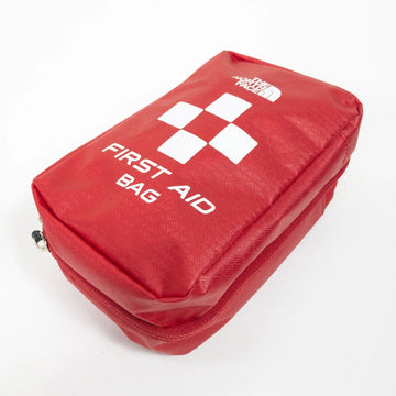【OneSize レッド系】 The North Face ( ザ・ノースフェイス ) ファーストエイドバッグ First Aid Bag ナイロン バッグ ストレージ 外付けポーチ z00050370 外付けポーチ バッグ ストレージ - 【公式】2ndGEAR（セカンドギア）Webショップ【登山用品・アウトドア用品専門 買取販売店】