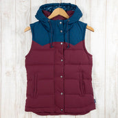 【Women's XS レッド系】 Patagonia ( パタゴニア ) ビヴィー フーデッド ベスト Bivy Hooded Vest 600Fp ダウン フーディ 生産終了モデル 入手困難 27745 International Women's OXRD Oxid - 【公式】2ndGEAR（セカンドギア）Webショップ【登山用品・アウトドア用品専門 買取販売店】