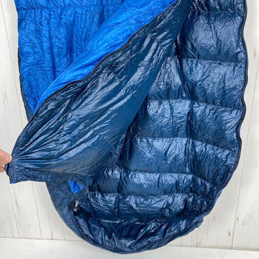 均码海军蓝 Isuka Air Dryght 290 羽绒睡袋系统 (z00054223)