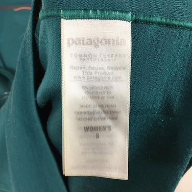 【Women's S グリーン系】Patagonia ( パタゴニア ) メリノ サーマルウェイト ジップネック Merino Tw Zip-Neck ロングスリーブ シャツ メリノウール 37127 International Women's ウール ロングスリーブシャツ インナー シャツ トップス ウェア - 【公式】2ndGEAR（セカンドギア）Webショップ【登山用品・アウトドア用品専門 買取販売店】