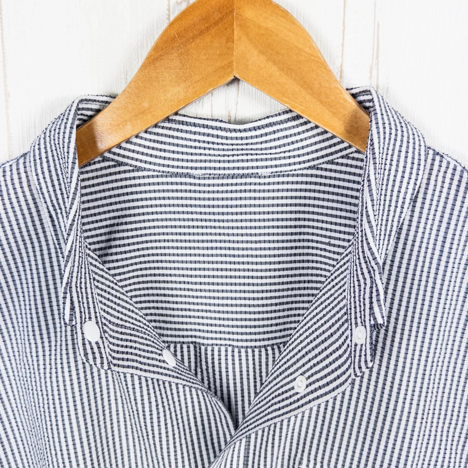 【Men's M グレー系】 Ridge Mountain Gear ( リッジマウンテンギア ) ベーシック ロングスリーブ シャツ ストライプ Basic Long Sleeve Shirt Stripe Grey x White ポリエステル ウェア トップ - 【公式】2ndGEAR（セカンドギア）Webショップ【登山用品・アウトドア用品専門 買取販売店】