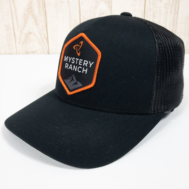 【Unisex OneSize ブラック系】 Mystery Ranch ( ミステリーランチ ) ヘキサゴン トラッカー メッシュ キャップ Hexagon Trucker Mesh Cap ポリエステル Unisex キャップ ヘッドウェア ウェア小物 ウェア - 【公式】2ndGEAR（セカンドギア）Webショップ【登山用品・アウトドア用品専門 買取販売店】