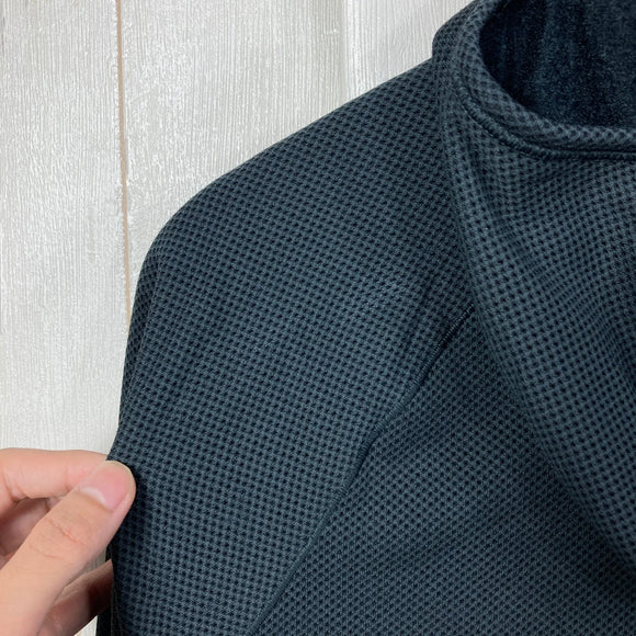 【Women's S ブラック系】 Mountain Hardwear ( マウンテンハードウェア ) エアメッシュ フーディ AirMesh Long Sleeve Hoody Octa リバーシブル ポリエステル ウェア トップス アウター ジャケット フリース T