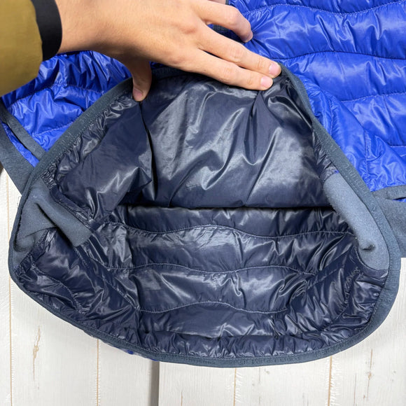 【Men's S ブルー系】 Peak Performance ( ピークパフォーマンス ) ヘリウム ハーフジップ ダウンジャケット Helium Harf Zip Down Jacket ダウン ウェア トップス アウター ジャケット ダウンインサレーション
