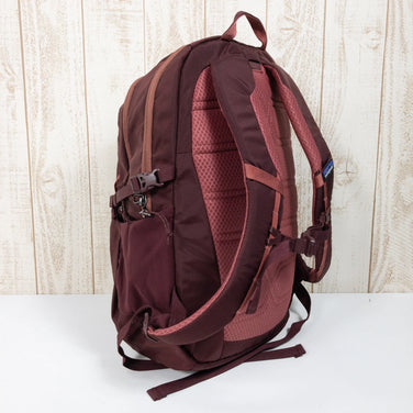 【Women's OneSize ブラウン系】 2021 Patagonia ( パタゴニア ) ウィメンズ レフュジオ パック 26L Ws Refugio Pack 26L DAK ナイロン バッグ ストレージ バックパック デイパック 容量【～29L】 z00050660 D - 【公式】2ndGEAR（セカンドギア）Webショップ【登山用品・アウトドア用品専門 買取販売店】