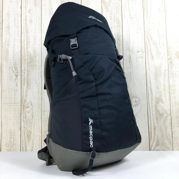 【Unisex OneSize ネイビー系】 Macpac ( マックパック ) ウェカ 30 Weka 30 バックパック デイパック 30L アズテック Aztec MM62002 Unisex DK Dusk 容量【30L～54L】 バックパック バッグ ストレージ - 【公式】2ndGEAR（セカンドギア）Webショップ【登山用品・アウトドア用品専門 買取販売店】