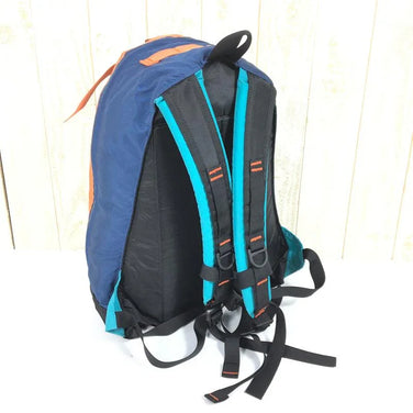 【OneSize ブルー系】 Gregory ( グレゴリー ) クラシック デイパック Classic Daypack 26L 2011年限定カラー ウッドストック アメリカ製 シルバータグ 旧タグ 入手困難 Woodstock デイパック 容量【～29L】 バ - 【公式】2ndGEAR（セカンドギア）Webショップ【登山用品・アウトドア用品専門 買取販売店】