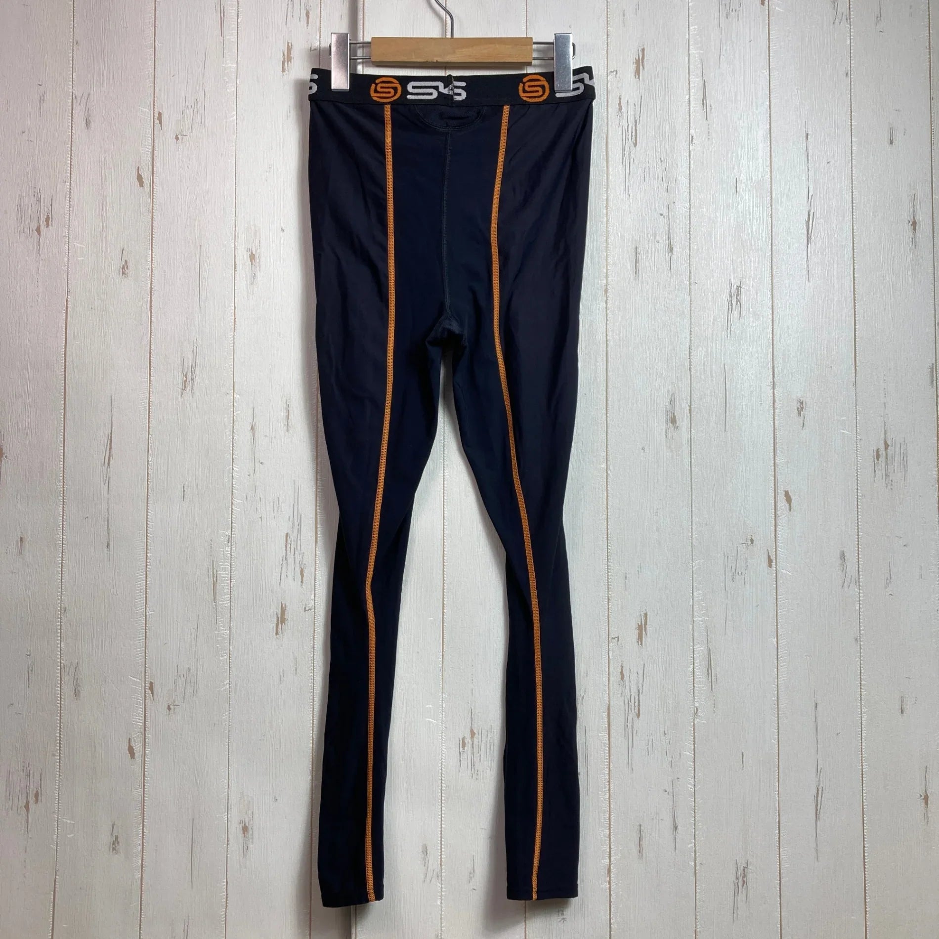 【Men's M ブラック系】 Skins ( スキンズ ) スポーツ ロングタイツ Sport Long Tights ナイロン ウェア ボトムス タイツ z00051873 タイツ ボトムス ウェア - 【公式】2ndGEAR（セカンドギア）Webショップ【登山用品・アウトドア用品専門 買取販売店】