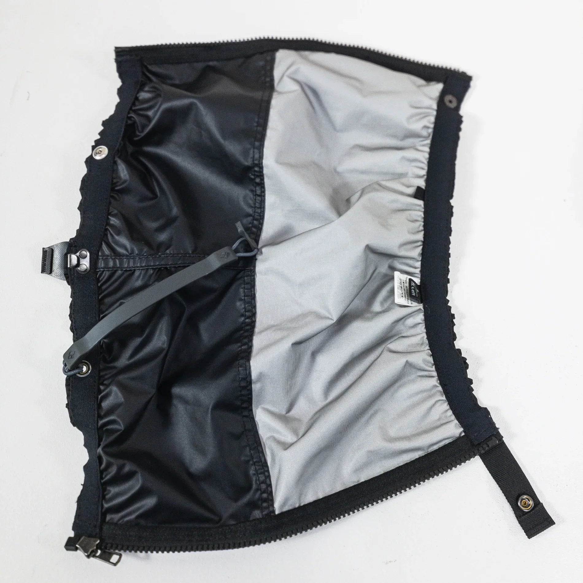 【Unisex L ブラック系】 Montbell ( モンベル ) GORE-TEX ライトスパッツ セミロング ナイロン ウェア ウェア小物 ゲイター スパッツ GORE-TEX ( ゴアテックス ) z00051250 ゲイター スパッツ ウェア小物 ウェア - 【公式】2ndGEAR（セカンドギア）Webショップ【登山用品・アウトドア用品専門 買取販売店】