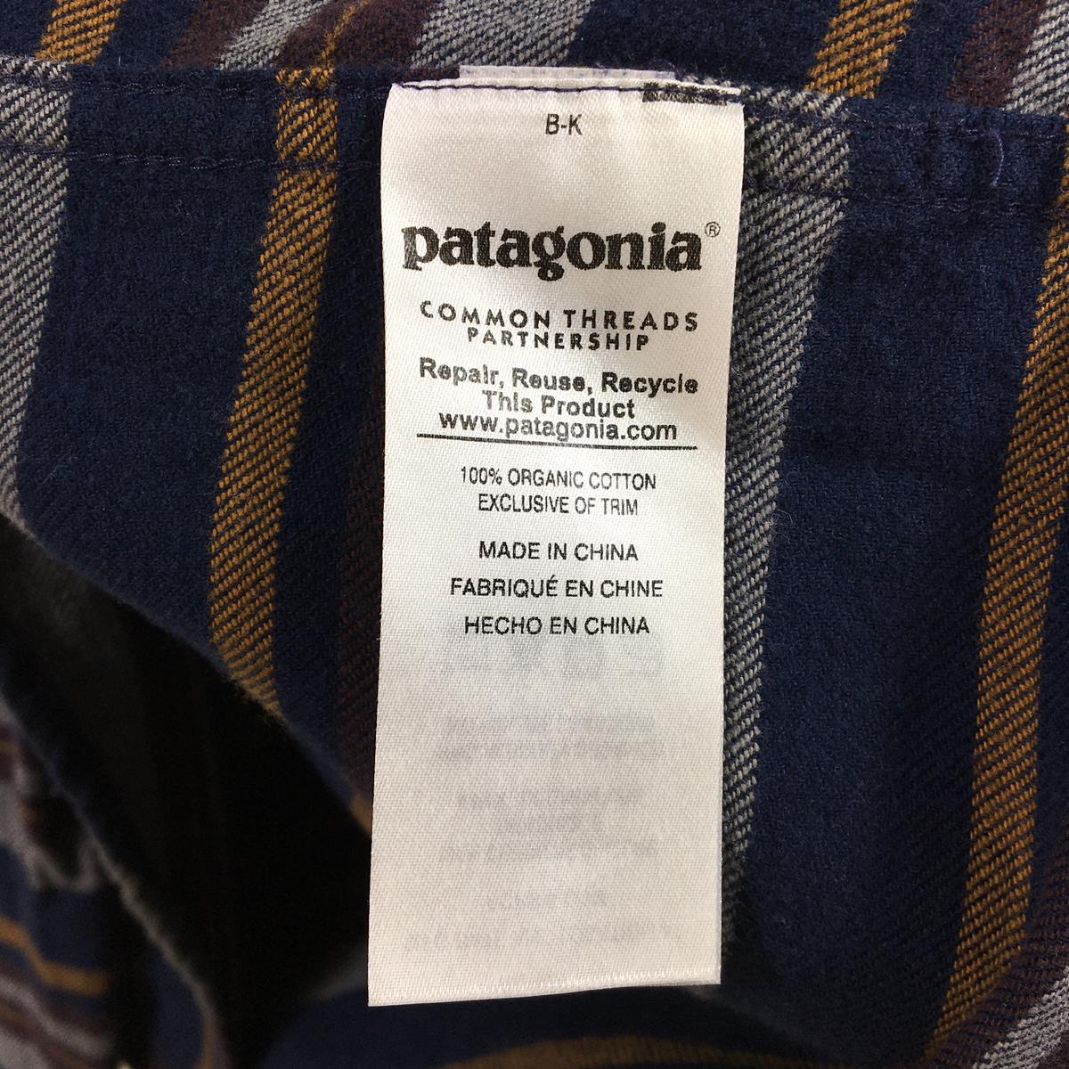 【Men's S ネイビー系】 Patagonia ( パタゴニア ) ロングスリーブ ライトウェイト フィヨルド フランネル シャツ Long Sleeve Lightweight Fjord Flannel Shirt 54020 International M