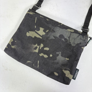 【OneSize ブラック系】 Hakuba（ハクバ） ラグゼ フィールド サコッシュ マルチカム ナイロン バッグ ストレージ サコッシュポーチ X-Pac X50 ( エックスパック X50 ) z00057669 マルチカム サコッシュポーチ バッグ ストレー