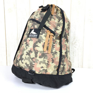 【OneSize ブラウン系】 Gregory ( グレゴリー ) クラシック デイパック Classic Day Pack 26L スイスカモ コーデュラナイロン アメリカ製 旧タグ シルバータグ 入手困難 Swiss Camo デイパック 容量【～29L】 バッ - 【公式】2ndGEAR（セカンドギア）Webショップ【登山用品・アウトドア用品専門 買取販売店】