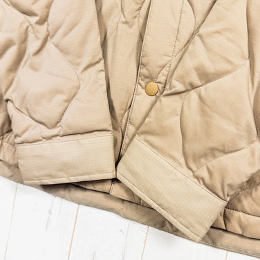 男式中号米色 Jackwolfskin Intermediate UT 夹克（JP）沙丘色合成羽绒服，带合成保暖面料