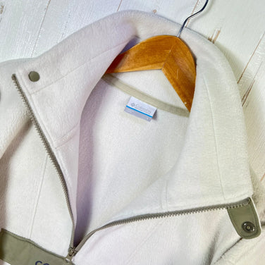 Columbia Tree Swallow Half Zip Fleece, Women's Large, Ivory. Polyester fleece top, outerwear, jacket, z00053560.