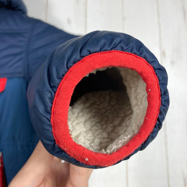 2019 Patagonia Reversible Tribbles Hoody, Boys' 5T Navy. Polyester fleece outerwear jacket. Product code: z00053796.